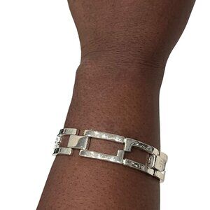 GUCCI: Sterling Silver, "GG" Link Logo Bracelet #1187